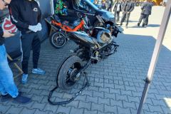 04be28f4-f2c8-40cb-83c1-4b9051902bfb