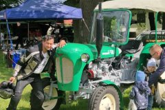 ee12cc14-fbaf-4163-8168-1b2b9215fe17