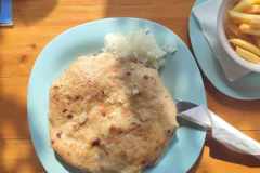 379634744_1480535279183638_1518903259016451282_n