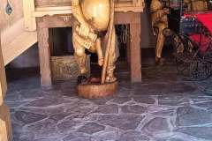 5575fcd8-f586-44a6-a251-2912e82b3a8d-1