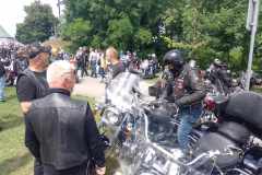 ec977de1-b343-415f-819d-26af575d3f35