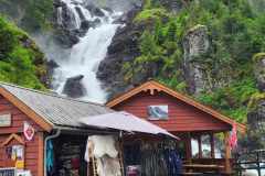 2fd3d165-9a9d-422a-8507-2dbfac19911d