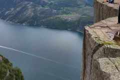 67b32b8e-fd9d-49c0-a1bc-24463521aa51