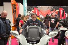 2abce4fb-add3-4d11-ba39-4f70d16b9adc